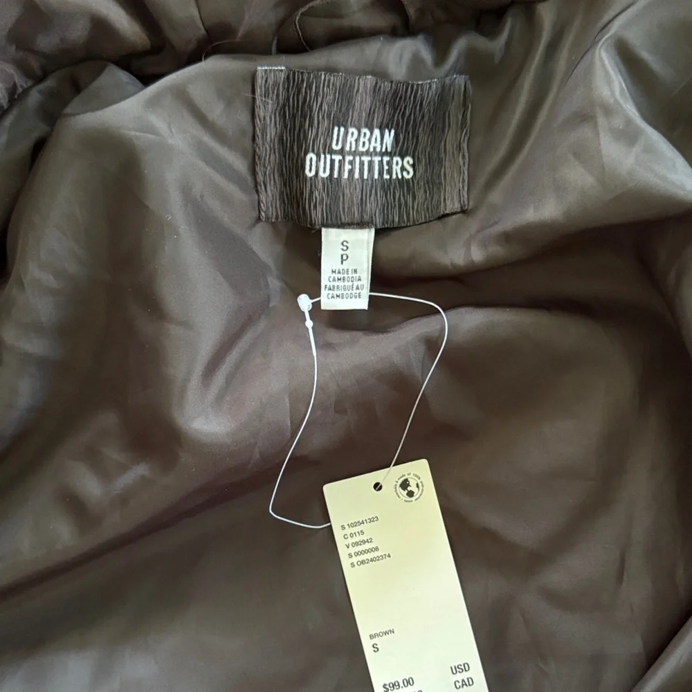 UO Sloanne Faux Fur Zip-Up Hooded Jacket - Picture 3 of 10